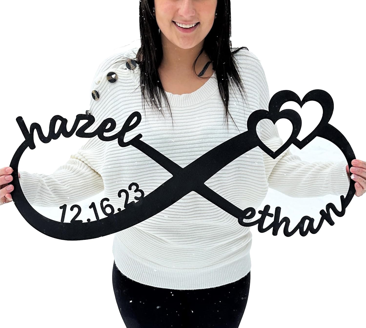 Qul porno toplamini tomosha qiling Qiz külotsiz xalatda uy atrofida aylanib yuradi (video)